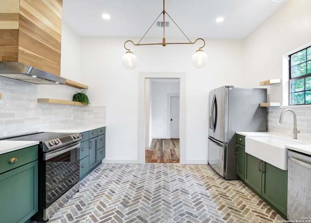 Property at 1613 N Olive St, San Antonio, TX 78208-1132, 4 beds, 2 baths