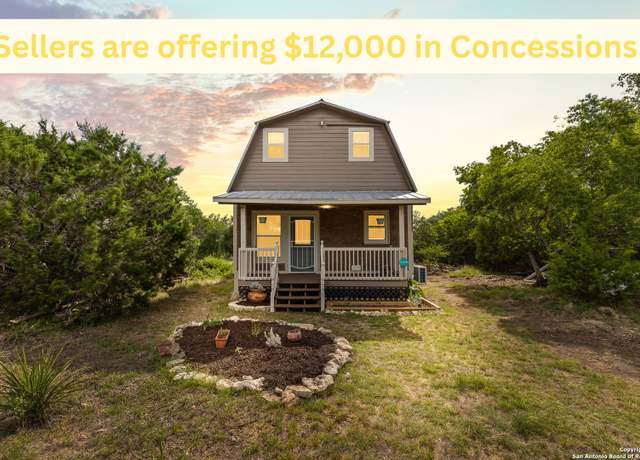 Property at 1698 Sorrel Crk, Canyon Lake, TX 78133, 2 beds, 2 baths