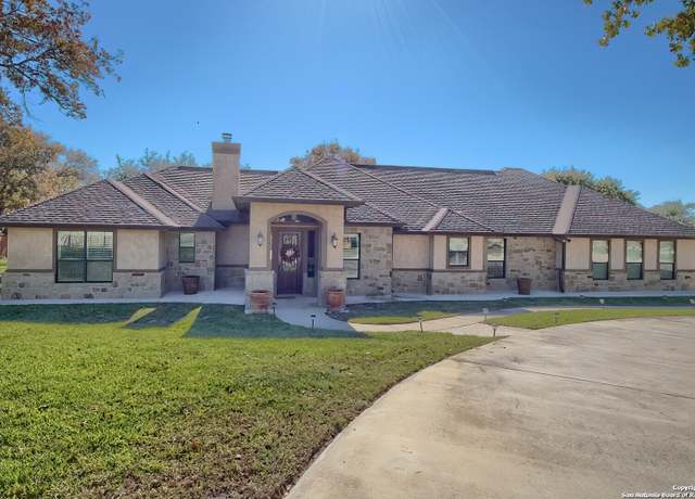 Property at 113 Eden Xing, Adkins, TX 78101, 4 beds, 3.5 baths