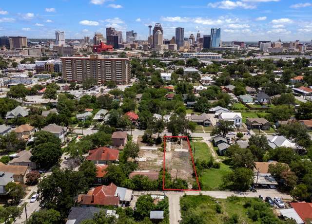 Property at 809 W Poplar, San Antonio, TX 78212