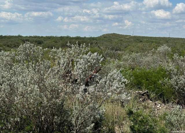Property at 87 Legend Hills Rd, Uvalde, TX 78801
