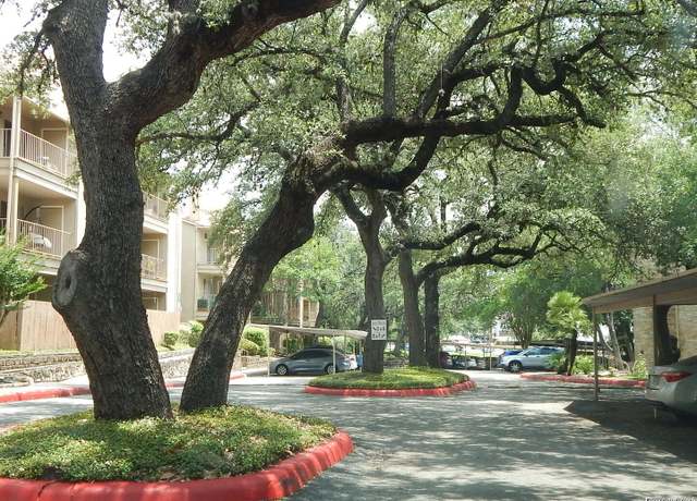 Property at 4119 Medical Unit 304F, San Antonio, TX 78229, 2 beds, 2 baths