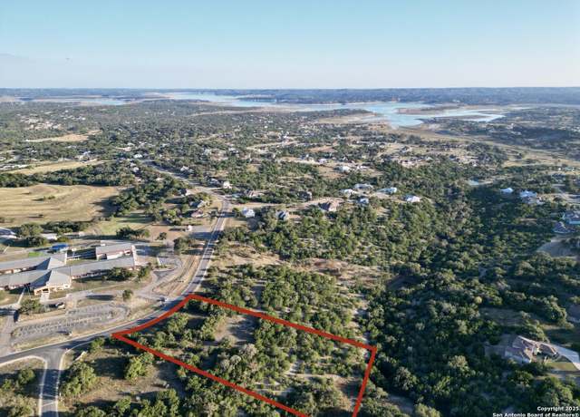 Property at 152 Quest Ave, Spring Branch, TX 78070