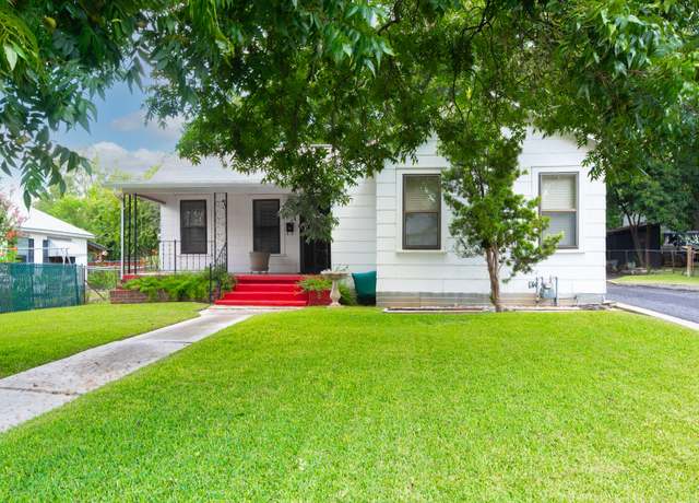 Property at 275 Mesquite, New Braunfels, TX 78130, 3 beds, 2 baths