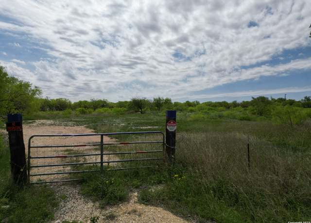 Property at 2020 Goeth Rd, San Antonio, TX 78221