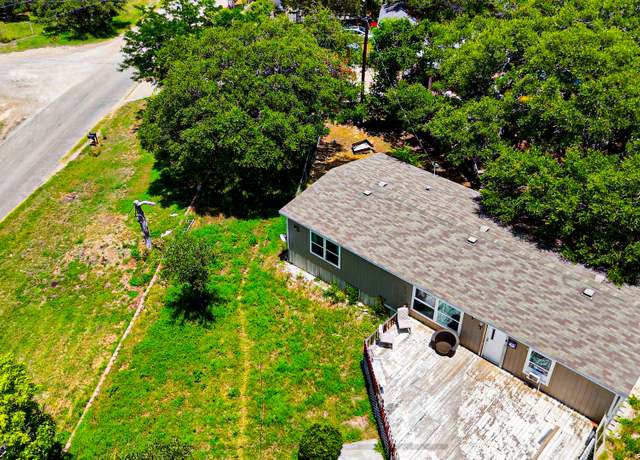 Property at 2040 Western Skies Dr, Spring Branch, TX 78070, 4 beds, 3 baths