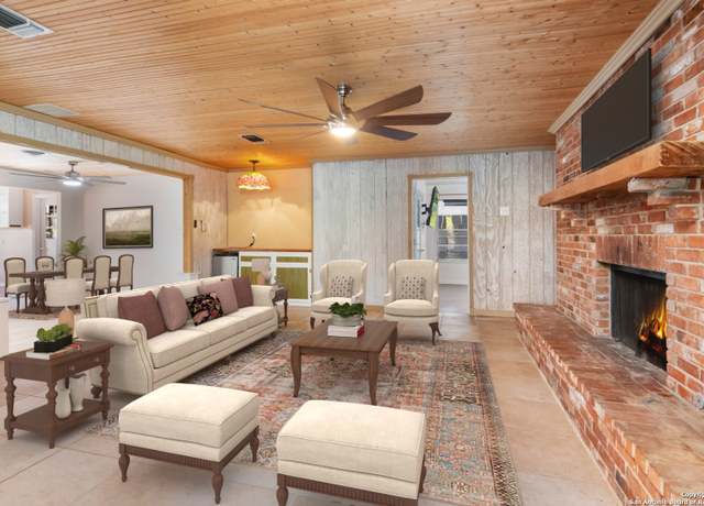Property at 243 Gettysburg Rd, San Antonio, TX 78228-2548, 4 beds, 3 baths