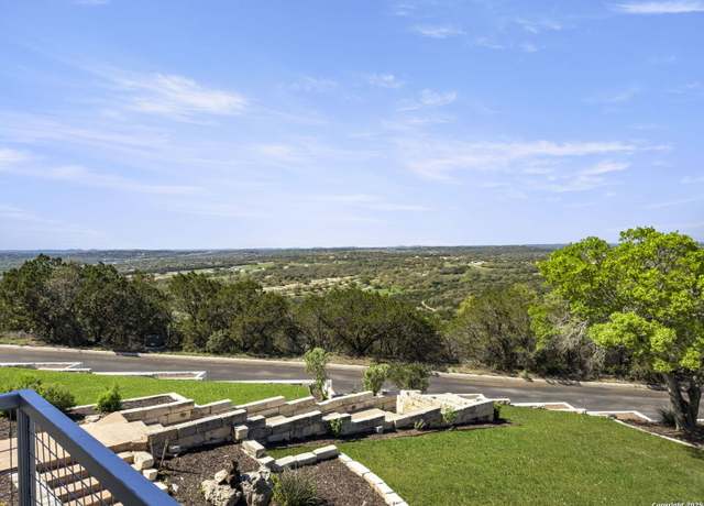 Property at 6710 Falcon Vw, San Antonio, TX 78257-1105, 5 beds, 4.5 baths