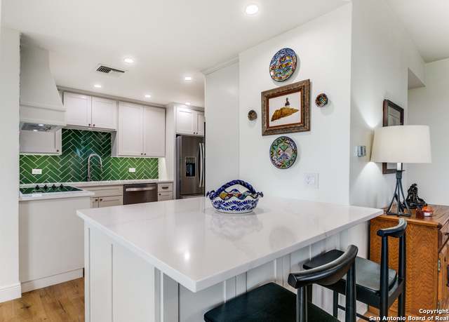 Property at 4001 N New Braunfels Ave Unit 604-A, San Antonio, TX 78209-6306, 2 beds, 2 baths