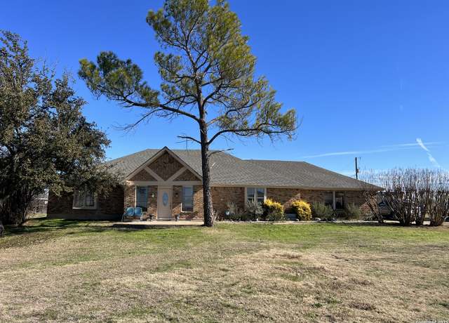 Property at 13978 Ridgetop Rd, TX 76262, 3 beds, 2.5 baths