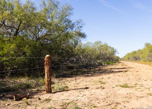 Property at 3 FM 1581, Pearsall, TX 78061