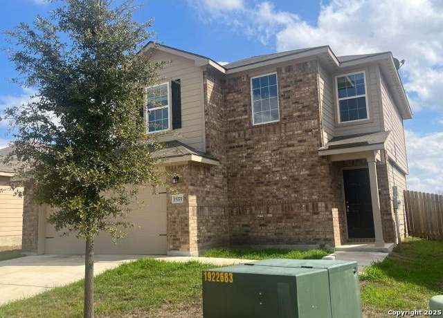 Property at 15270 Snug Harbor Way, Von Ormy, TX 78073-2116, 3 beds, 2.5 baths