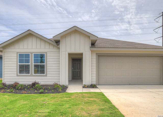 Property at 809 Prince Albert, Seguin, TX 78155, 4 beds, 2 baths