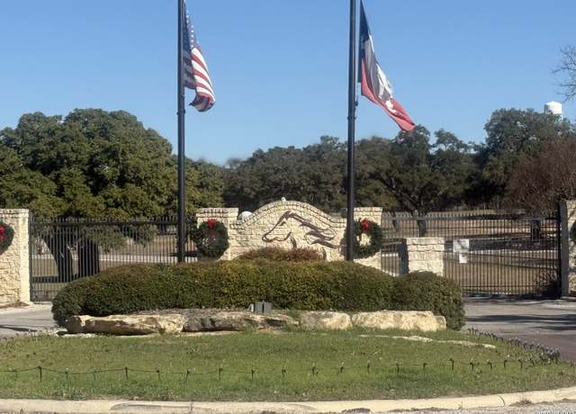 Property at 145 Horseshoe Fls, Bandera, TX 78003