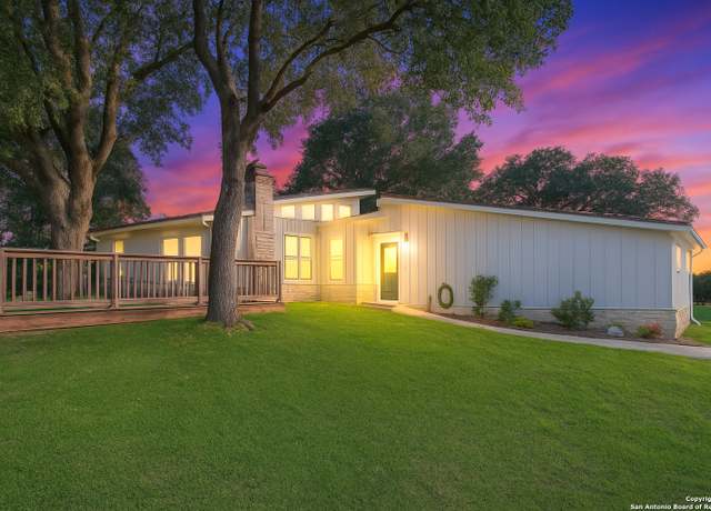 Property at 222 Valley Oak, Bandera, TX 78003, 3 beds, 2 baths