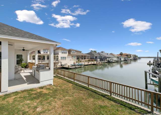 Property at 108 Bay Hbr, Aransas Pass, TX 78336, 4 beds, 3 baths