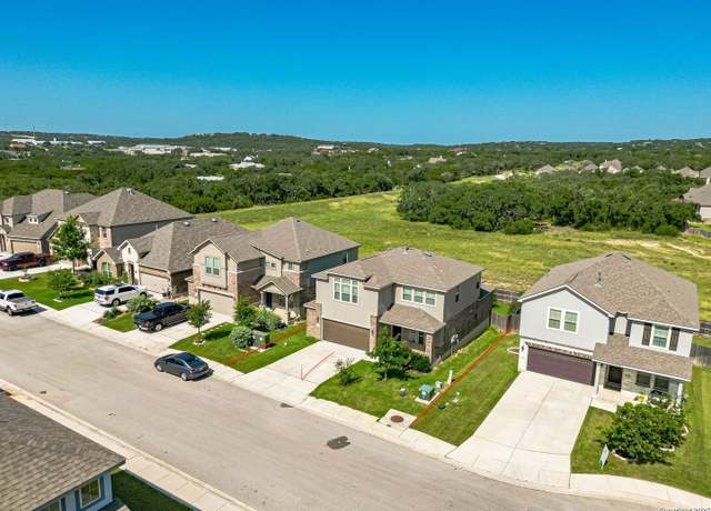 Property at 221 Treble Knl, Spring Branch, TX 78070-6527, 4 beds, 2.5 baths