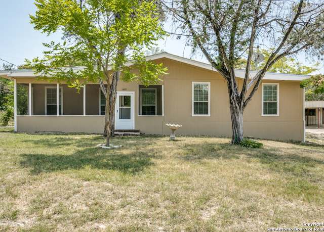 Property at 1488 Canyon Edge, Canyon Lake, TX 78133, 3 beds, 2 baths