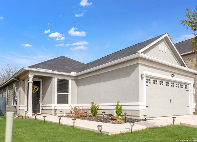 Property at 1919 Overlook Knl, San Antonio, TX 78245, 4 beds, 2 baths