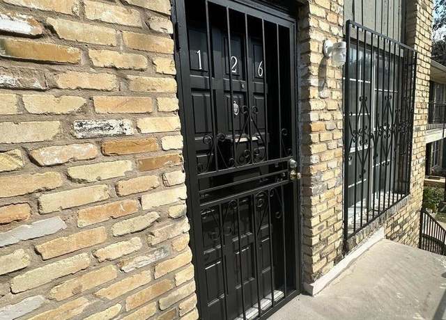 Property at 6611 Southpoint St Unit 126B, San Antonio, TX 78229, 2 beds, 1.5 baths