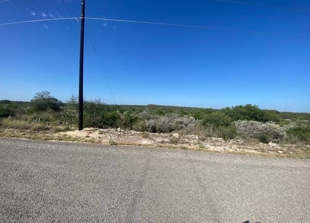 Property at 153 Legend Hills Rd, Uvalde, TX 78801