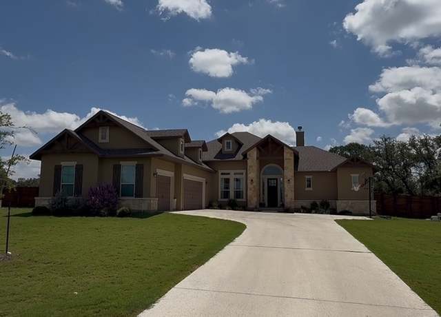 Property at 527 James Way, Castroville, TX 78009, 4 beds, 3 baths