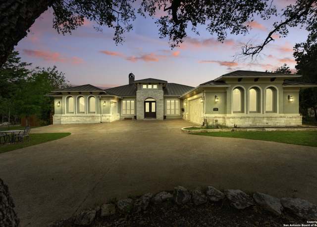 Property at 2350 Geneseo Oaks, New Braunfels, TX 78132, 4 beds, 4.5 baths
