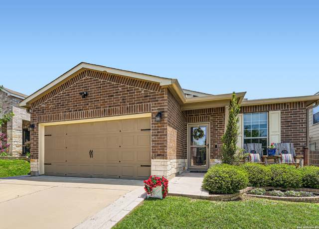Property at 7818 Paraiso Crst, Boerne, TX 78015, 4 beds, 2 baths