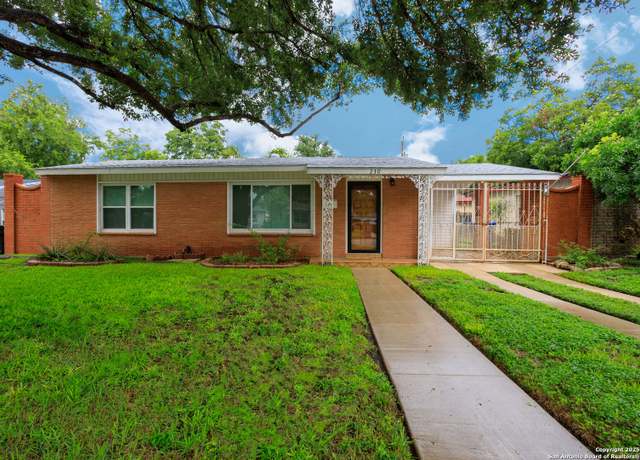 Property at 230 Ravenhill, San Antonio, TX 78214, 3 beds, 2 baths