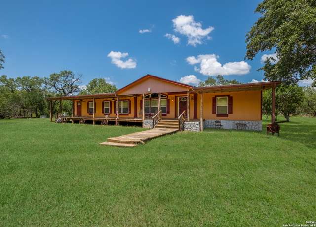 Property at 1075 Quail Run, Lytle, TX 78052, 3 beds, 3.5 baths