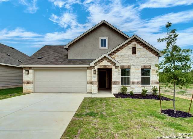 Property at 3625 Meteor Rd, New Braunfels, TX 78130, 5 beds, 3 baths