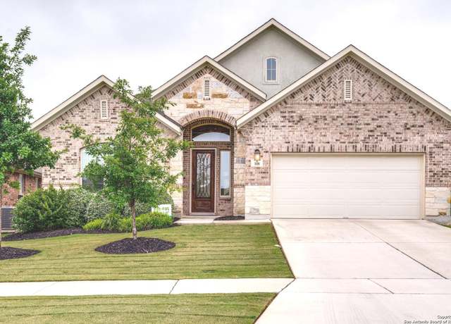 Property at 108 Tiltwood Ct, Boerne, TX 78006, 4 beds, 3.5 baths