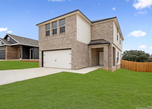 Property at 305 Gathering Dr, San Antonio, TX 78253, 4 beds, 2.5 baths