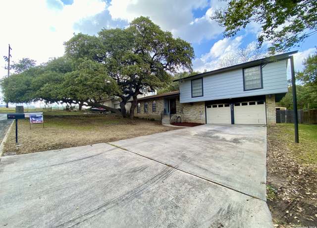 Property at 3573 Red Oak Ln, San Antonio, TX 78230-3833, 3 beds, 2 baths