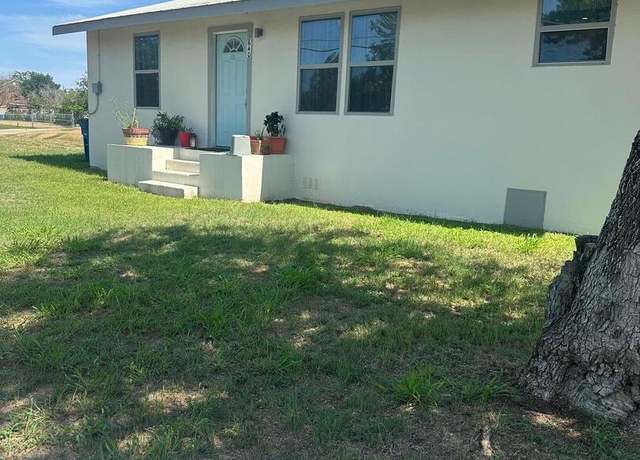 Property at 640 Avenue J, Poteet, TX 78065, 3 beds, 2 baths