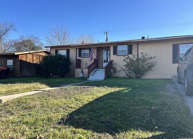 Property at 522 Marquette Dr, San Antonio, TX 78228-4838, 3 beds, 1.5 baths