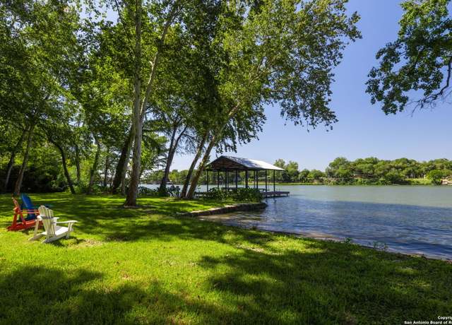 Property at 1534 Arndt, New Braunfels, TX 78130, 3 beds, 3.5 baths