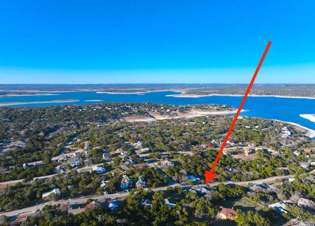 Property at 726 Barbara Dr, Canyon Lake, TX 78133, 2 beds, 2 baths