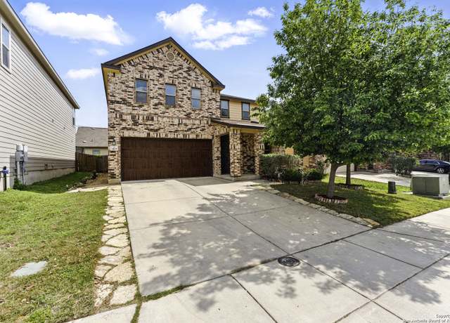 Property at 3809 Legend Hl, New Braunfels, TX 78130, 4 beds, 3 baths