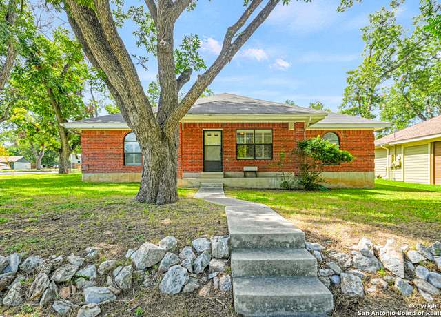 Property at 231 Cross Riv, New Braunfels, TX 78130, 3 beds, 2 baths