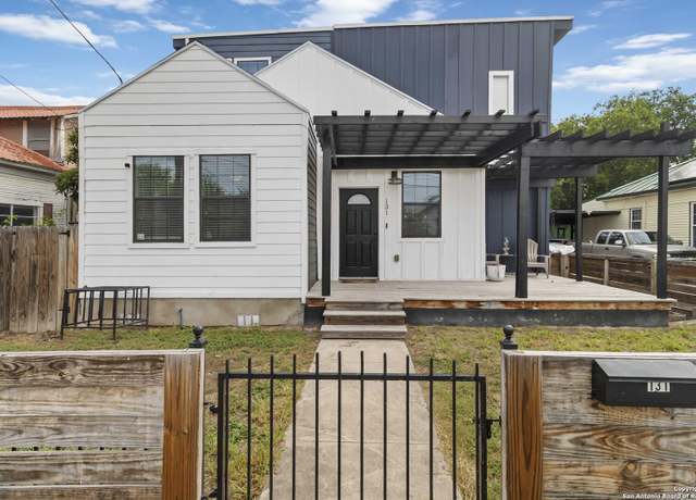 Property at 131 Rehmann St, San Antonio, TX 78204, 4 beds, 3 baths