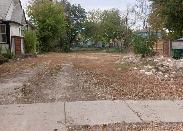 Property at 530 E Whittier St, San Antonio, TX 78210-2940