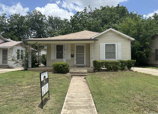 Property at 227 Cavalier Ave, San Antonio, TX 78225-1605, 3 beds, 1 bath