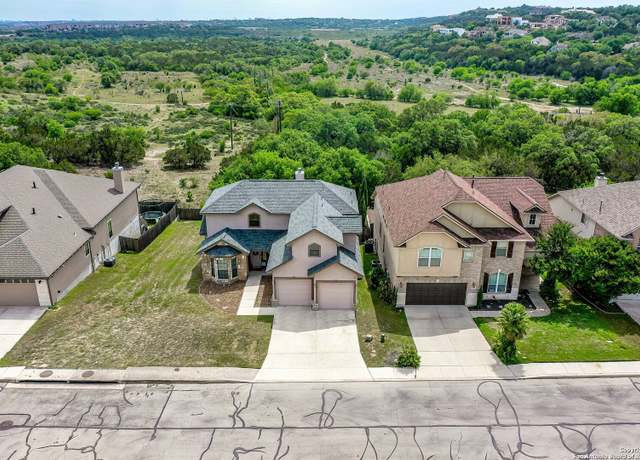 Property at 23015 Fairway Brg, San Antonio, TX 78258, 4 beds, 3.5 baths