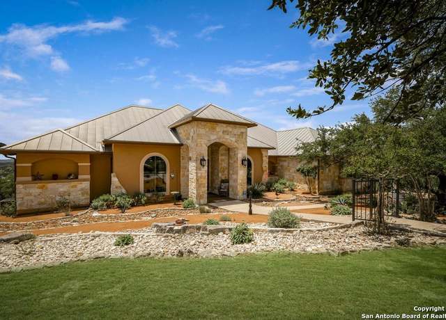 Property at 286 Settlers, Comfort, TX 78013, 3 beds, 3 baths