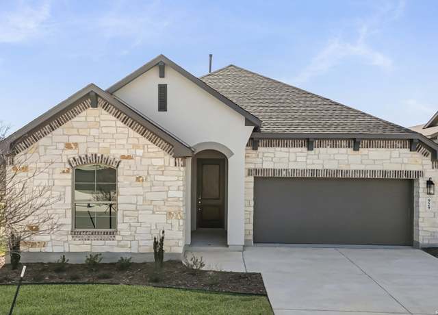 Property at 929 Nolte Bnd, Seguin, TX 78155, 3 beds, 2.5 baths