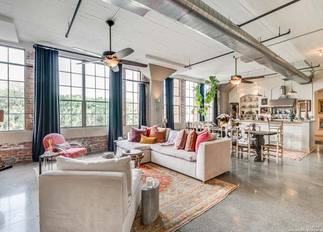 Property at 114 Camp St #200, San Antonio, TX 78204, 2 beds, 2 baths
