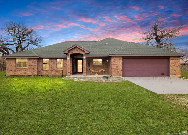 Property at 248 Rosewood Dr, La Vernia, TX 78121-4758, 4 beds, 2.5 baths