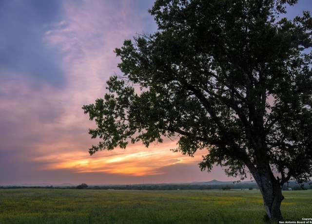 Property at LOT4 Oak Mott Rd, Comfort, TX 78013