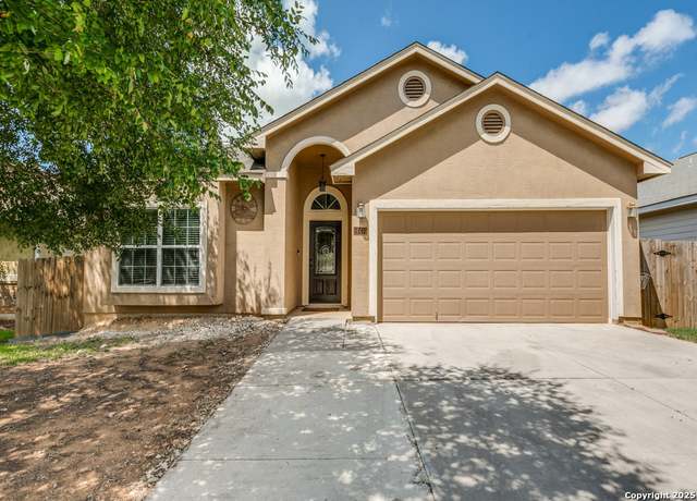 Property at 14411 Corral, Elmendorf, TX 78112, 3 beds, 2.5 baths
